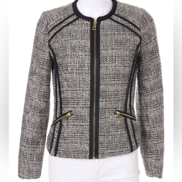 ✨LIKE NEW✨ Classy Tweed Blazer with Golden Zipper - Picture 1 of 3
